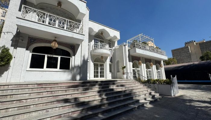 Lian-Mansion-1