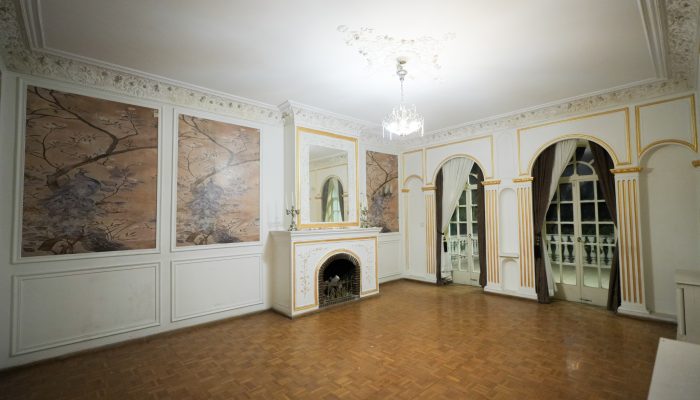 Niavaran-Mansion3